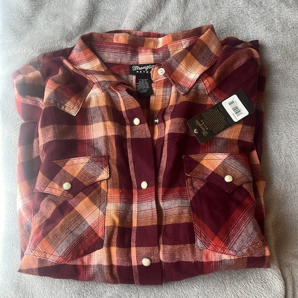 pearl snap button up - Picture 1 of 3